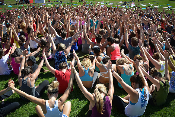 Yoga Rocks the Park